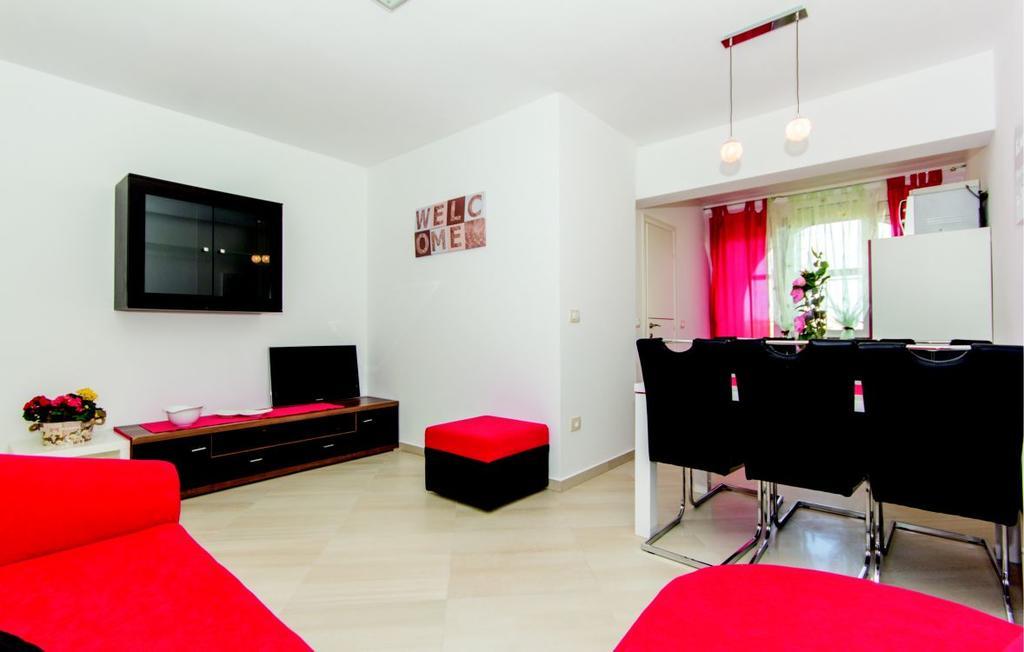 Apartment Vilic プーラ エクステリア 写真
