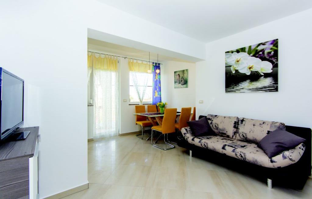 Apartment Vilic プーラ エクステリア 写真